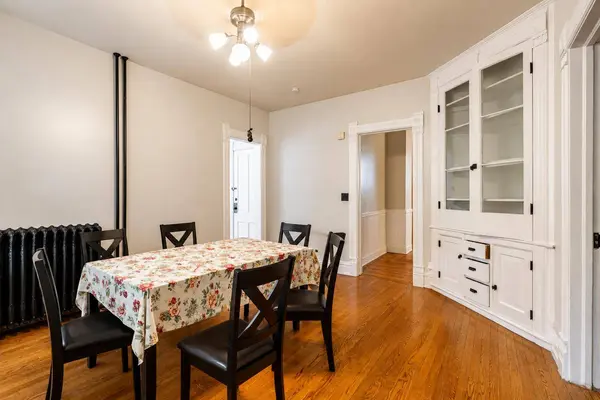 524 Madison St, Waukesha, WI 53188