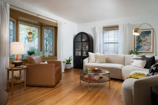 5116 N Berkeley Blvd, Whitefish Bay, WI 53217