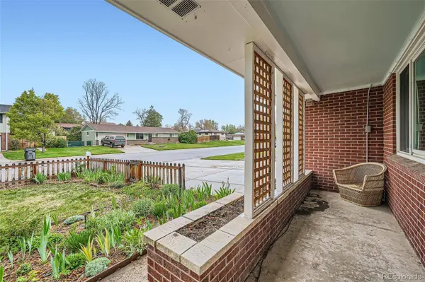 1740 S Estes ST, Lakewood, CO 80232