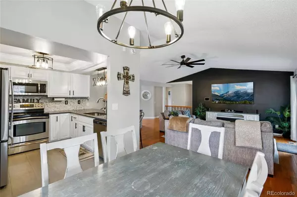 9664 W Grand AVE, Littleton, CO 80123