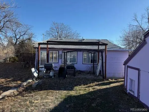 5977 Olive ST, Commerce City, CO 80022