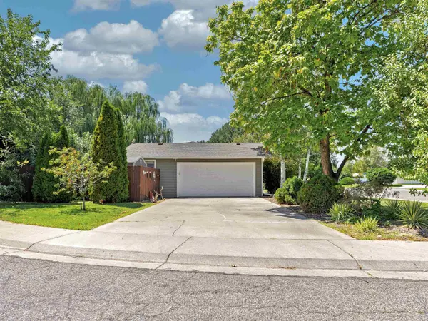 2912 Applewood Street, Grand Junction, CO 81506