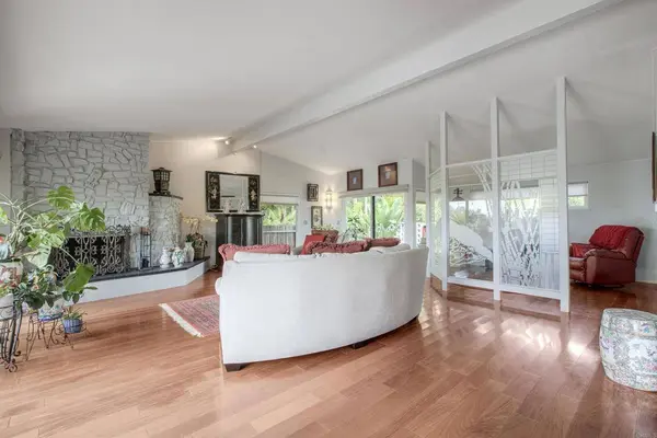 1773 Ivy RD, Oceanside, CA 92054