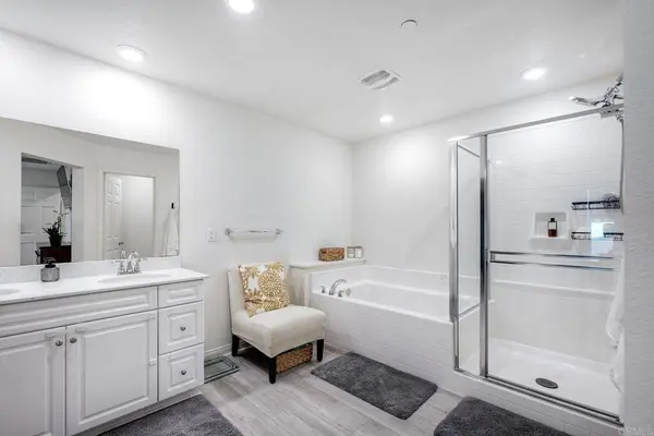 1374 Palo Verde WAY, Vista, CA 92083