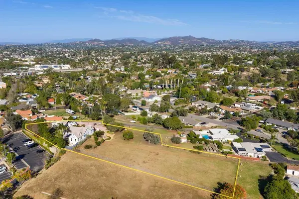 771 Matagual DR, Vista, CA 92081