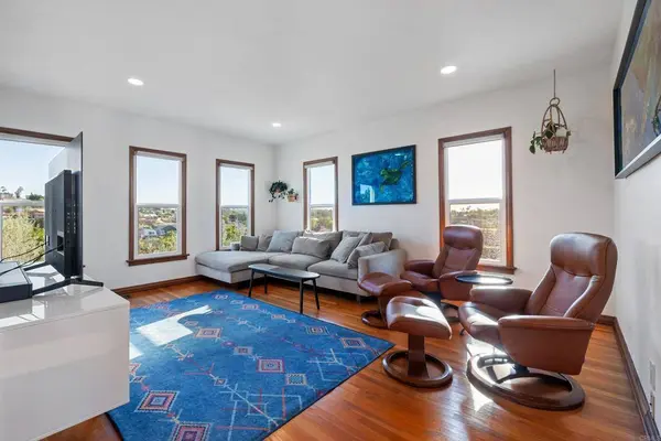 771 Matagual DR, Vista, CA 92081
