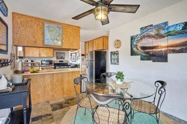 1080 Buena PL, Carlsbad, CA 92008