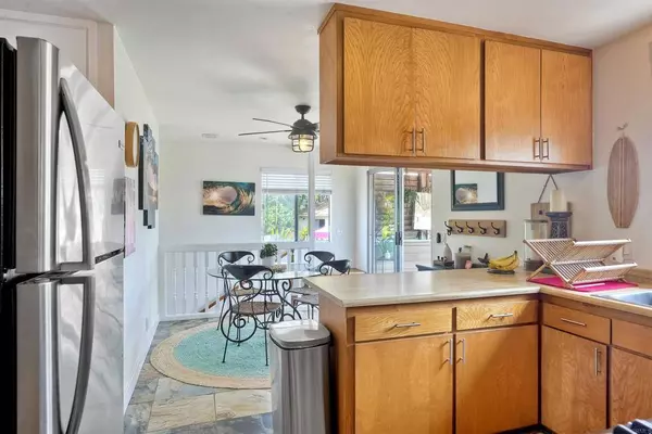 1080 Buena PL, Carlsbad, CA 92008