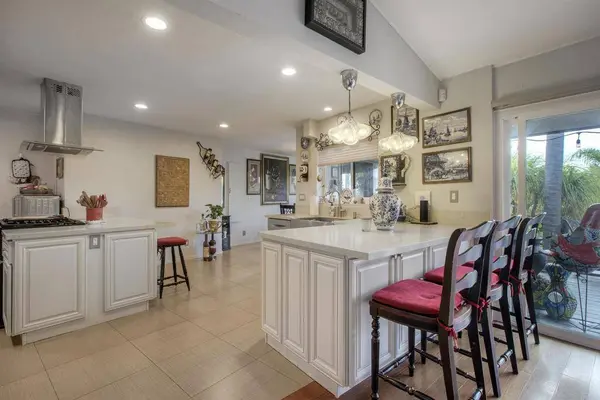 1773 Ivy RD, Oceanside, CA 92054