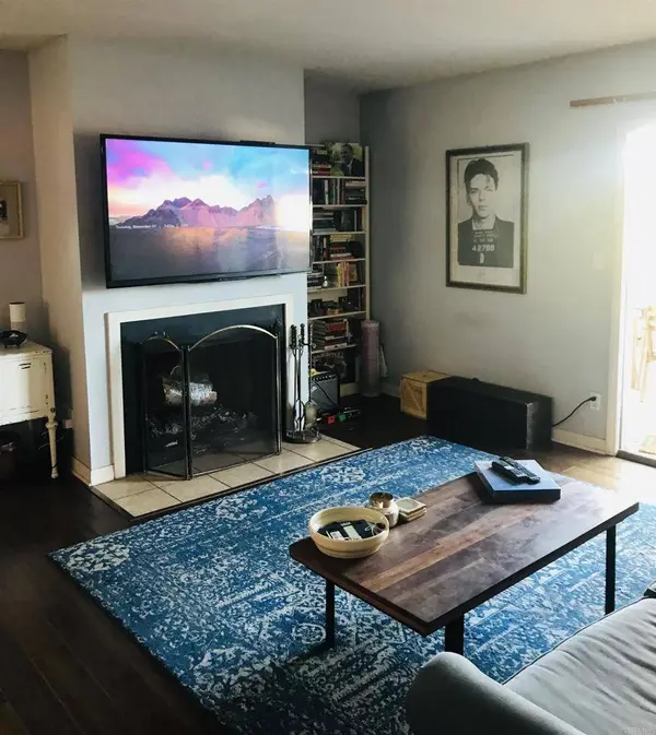 1034 3rd ST, Encinitas, CA 92024