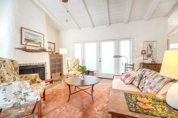 1208 La Paloma Glen, Escondido, CA 92026