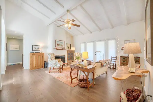 1208 La Paloma Glen, Escondido, CA 92026