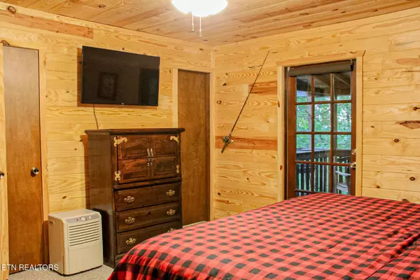 759 Ridgefield DR, Sevierville, TN 37876