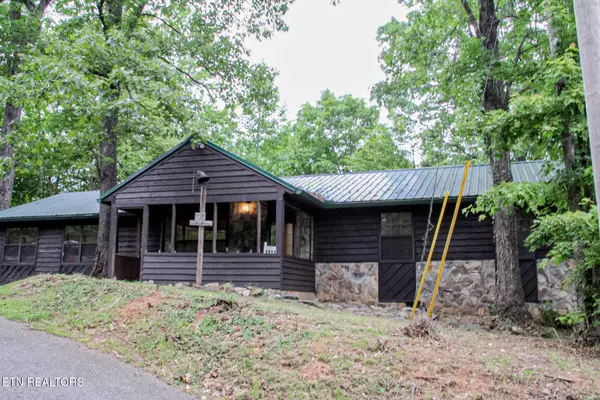 759 Ridgefield DR, Sevierville, TN 37876