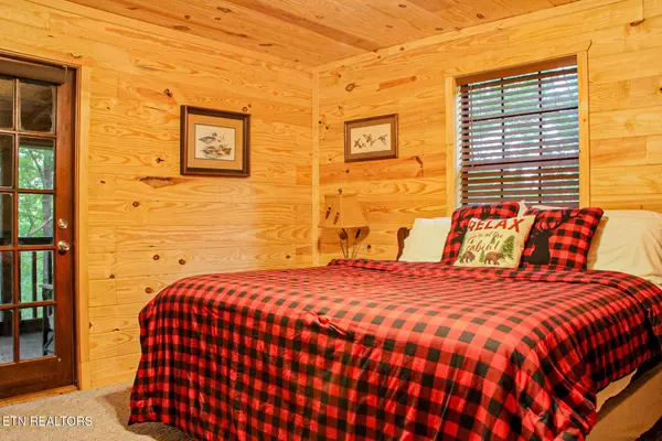 759 Ridgefield DR, Sevierville, TN 37876