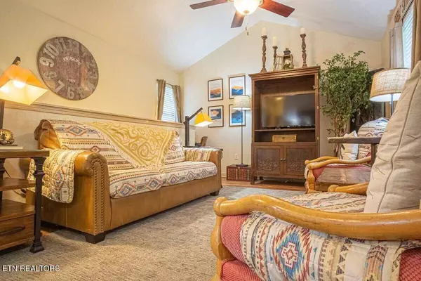 541 Johnson LN #1, Gatlinburg, TN 37738