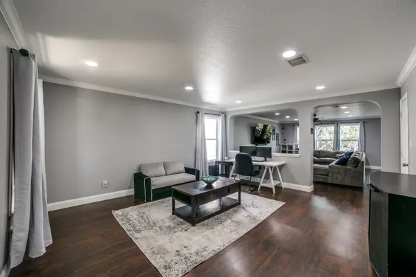 10323 Medio Crk, San Antonio, TX 78245-2757