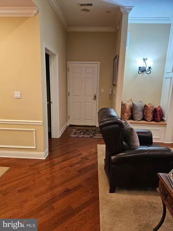 2012 CRESCENT WAY, Cherry Hill, NJ 08002