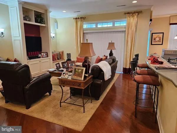 2012 CRESCENT WAY, Cherry Hill, NJ 08002