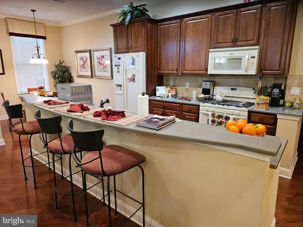 2012 CRESCENT WAY, Cherry Hill, NJ 08002