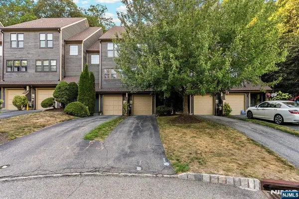30 Concord RD #F, West Milford, NJ 07480