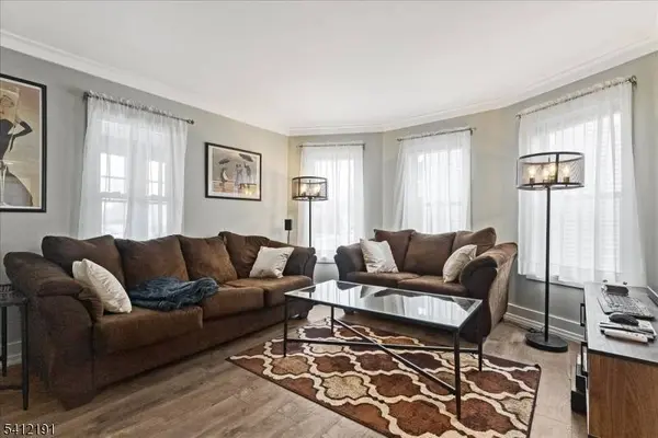 118 Broad St, Pompton Lakes Boro, NJ 07442