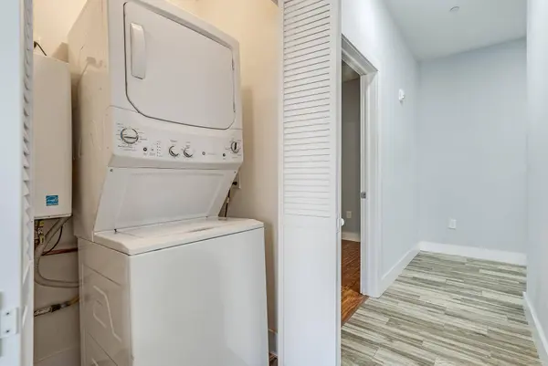 424 WHITON ST  #301, Jc Bergen-lafayett, NJ 07304