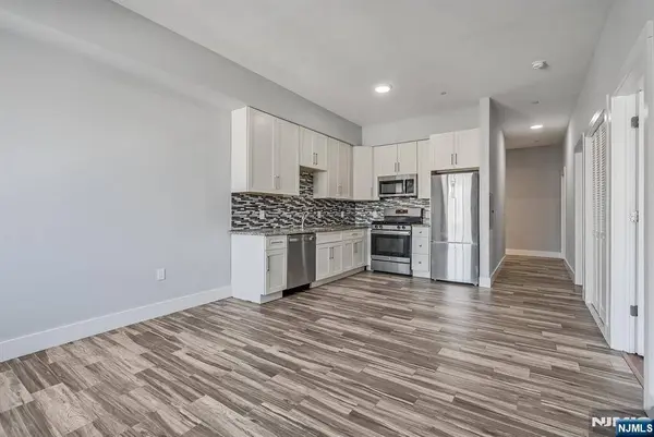 424 Whiton ST #503, Jersey City, NJ 07304