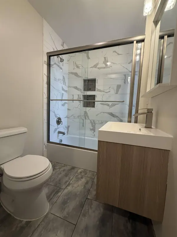 84 VAN WAGENEN AVE  #2R, Jc Journal Square, NJ 07306