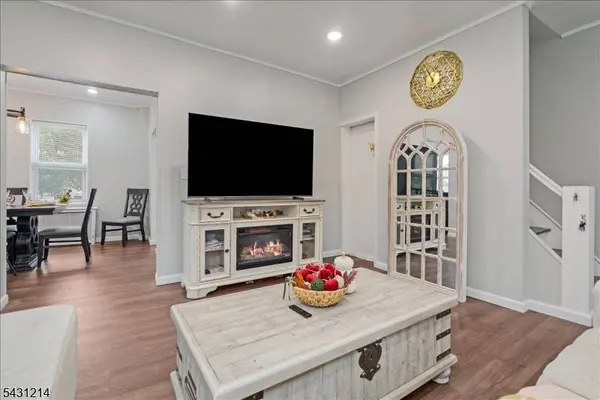 25 Woodland Ave, Nutley Twp., NJ 07110