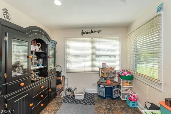 11 Hunters Ln, Sparta Twp., NJ 07871