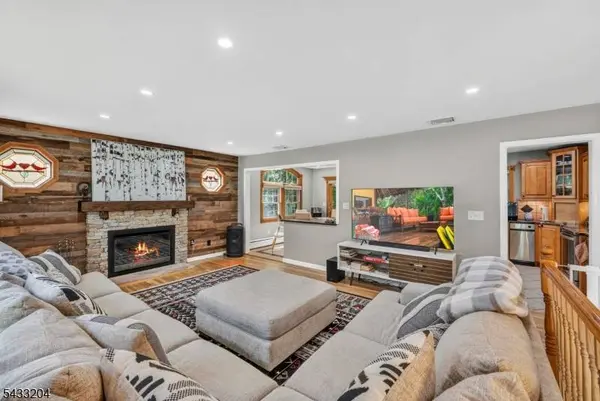 34 Sweetman Ln, West Milford Twp., NJ 07480