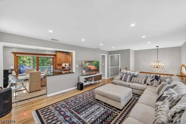 34 Sweetman Ln, West Milford Twp., NJ 07480