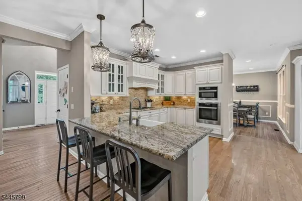 3 Cliff Rd, Wayne Twp., NJ 07470