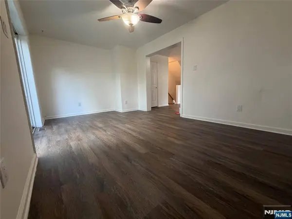 596 Harrison AVE #3, Lodi, NJ 07644