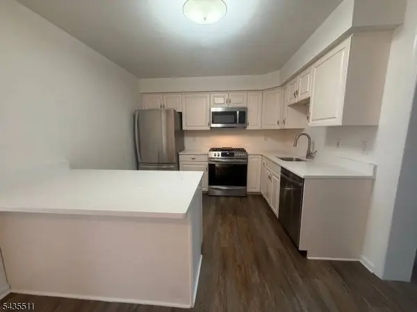 596 Harrison Ave #3, Lodi Boro, NJ 07644