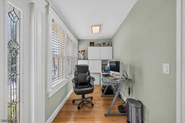 30 Elm St, Ridgefield Park Village, NJ 07660