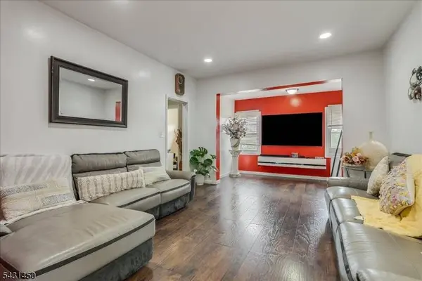 11 Alps Rd, Wayne Twp., NJ 07470