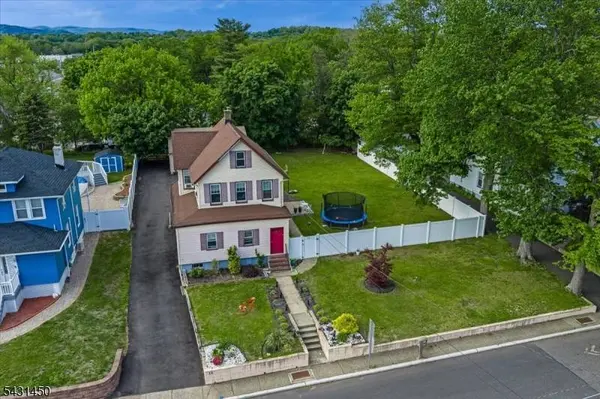 11 Alps Rd