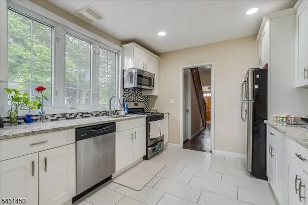 11 Alps Rd, Wayne Twp., NJ 07470