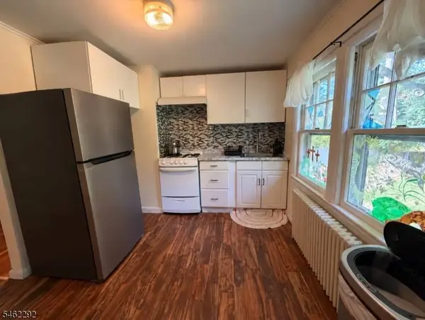 218 Brown Ave #2, Prospect Park Boro, NJ 07508