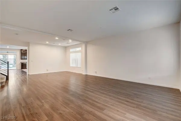 9782 Russian Hill ST, Las Vegas, NV 89141