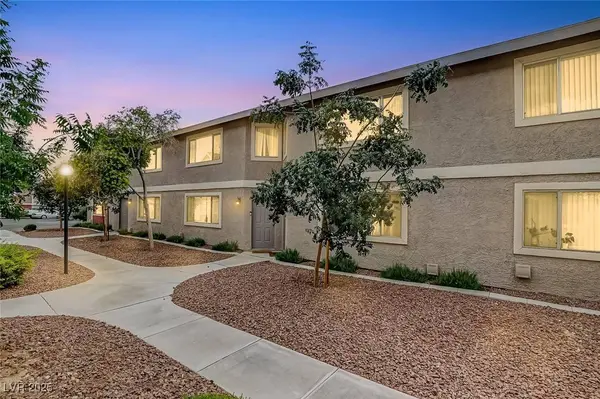 100 S Crestline DR #4, Las Vegas, NV 89107