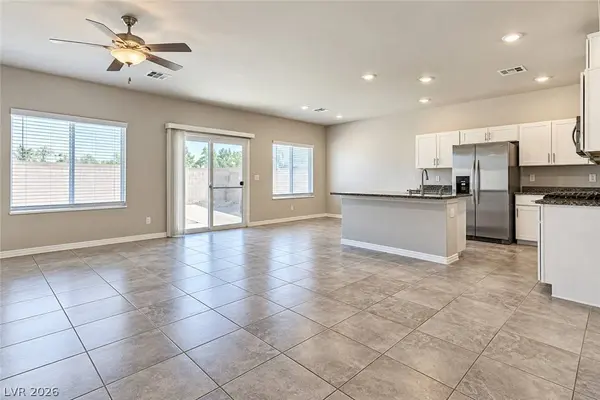 7504 Red Plumeria AVE, Las Vegas, NV 89113