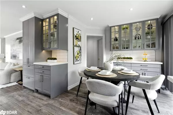 20 Pacific Avenue #Main, Barrie, ON L4M 7E4