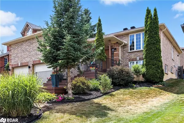 20 Pacific Avenue #Main, Barrie, ON L4M 7E4