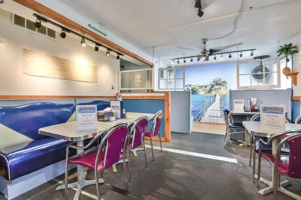 1287 Madison ST, Severn, ON L3V 6H4