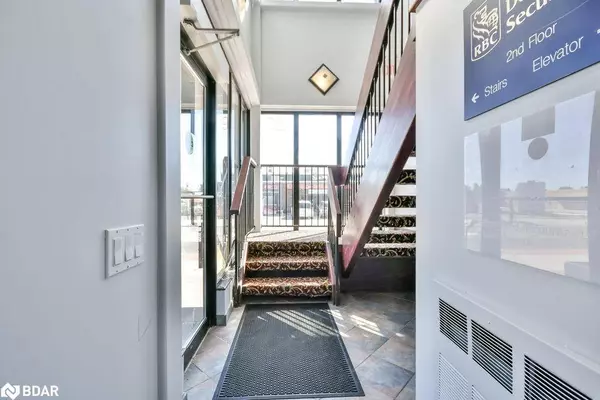 19 Front Street N, Orillia, ON L3V 4R6