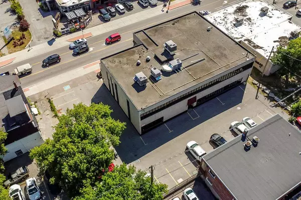 19 Front ST N #100, Orillia, ON L3V 4R6