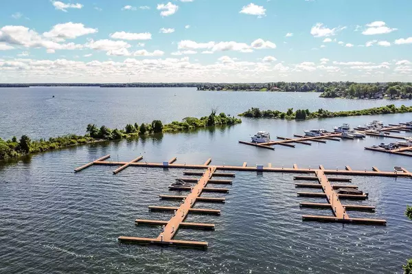 19 Front ST N #100, Orillia, ON L3V 4R6